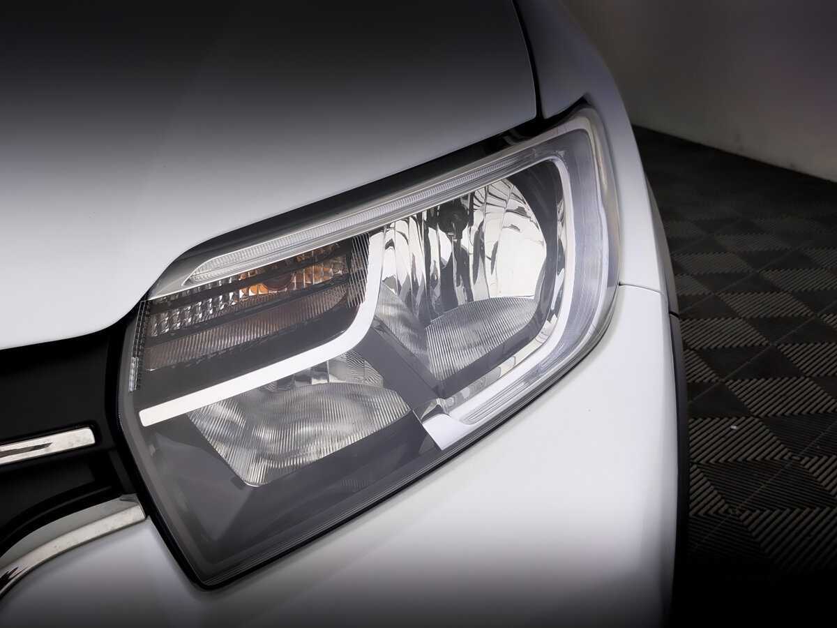 Renault Sandero с пробегом — 2018 год. Фото: #16