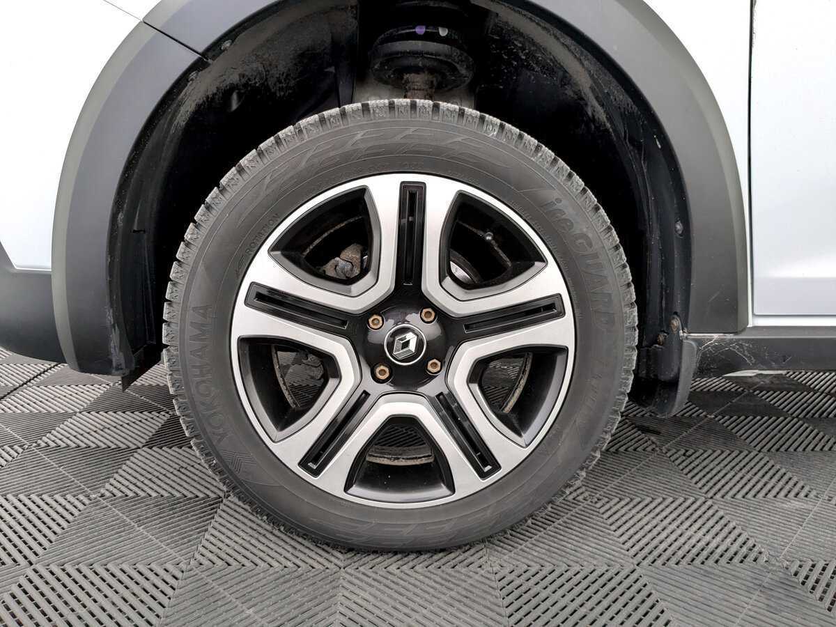 Renault Sandero с пробегом — 2018 год. Фото: #17