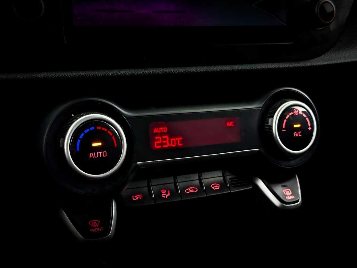 Kia Rio с пробегом — 2022 год. Фото: #24