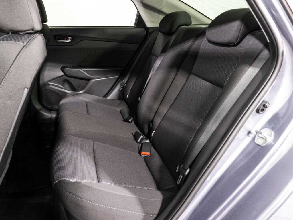 Hyundai Solaris с пробегом — 2019 год. Фото: #9