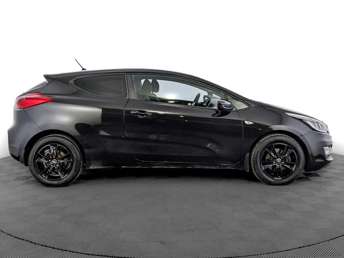 Kia Ceed с пробегом — 2014 год. Фото: #3