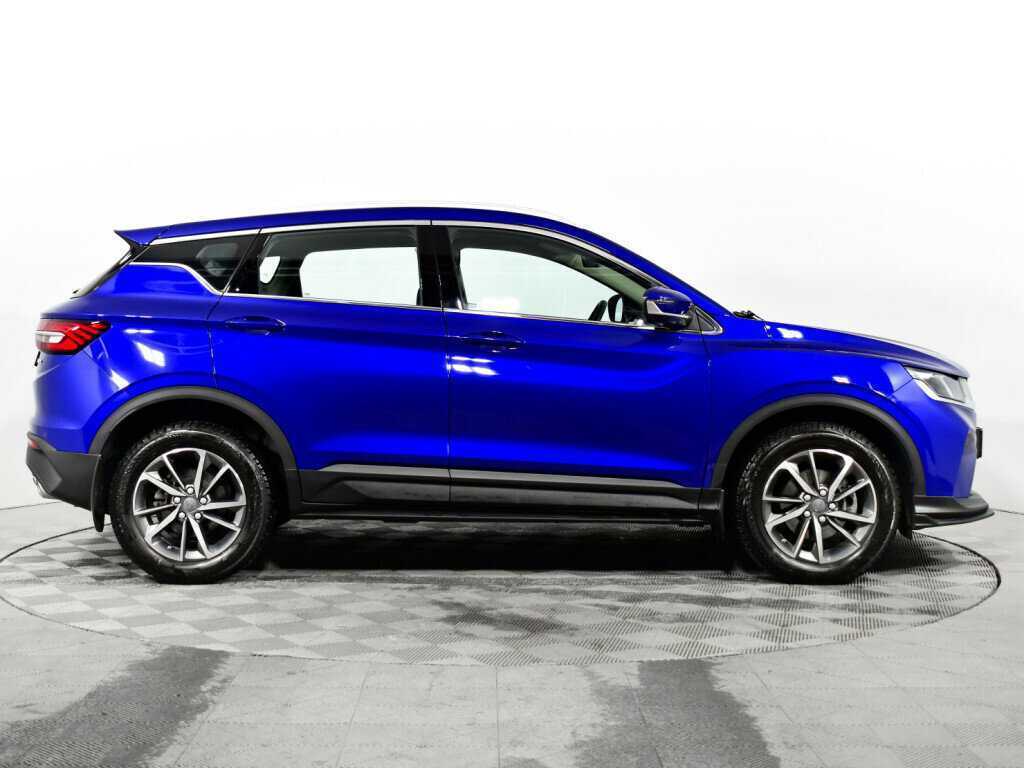 Geely Coolray с пробегом — 2022 год. Фото: #3