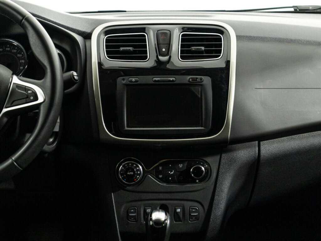 Renault Logan с пробегом — 2021 год. Фото: #13