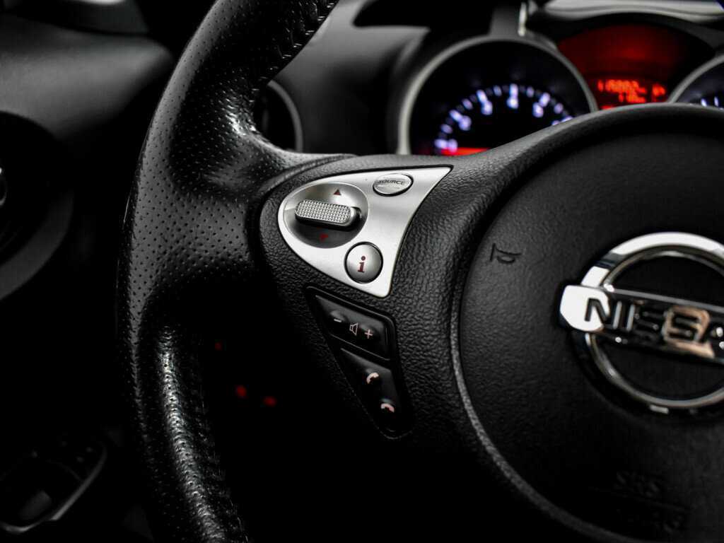 Nissan Juke с пробегом — 2014 год. Фото: #16
