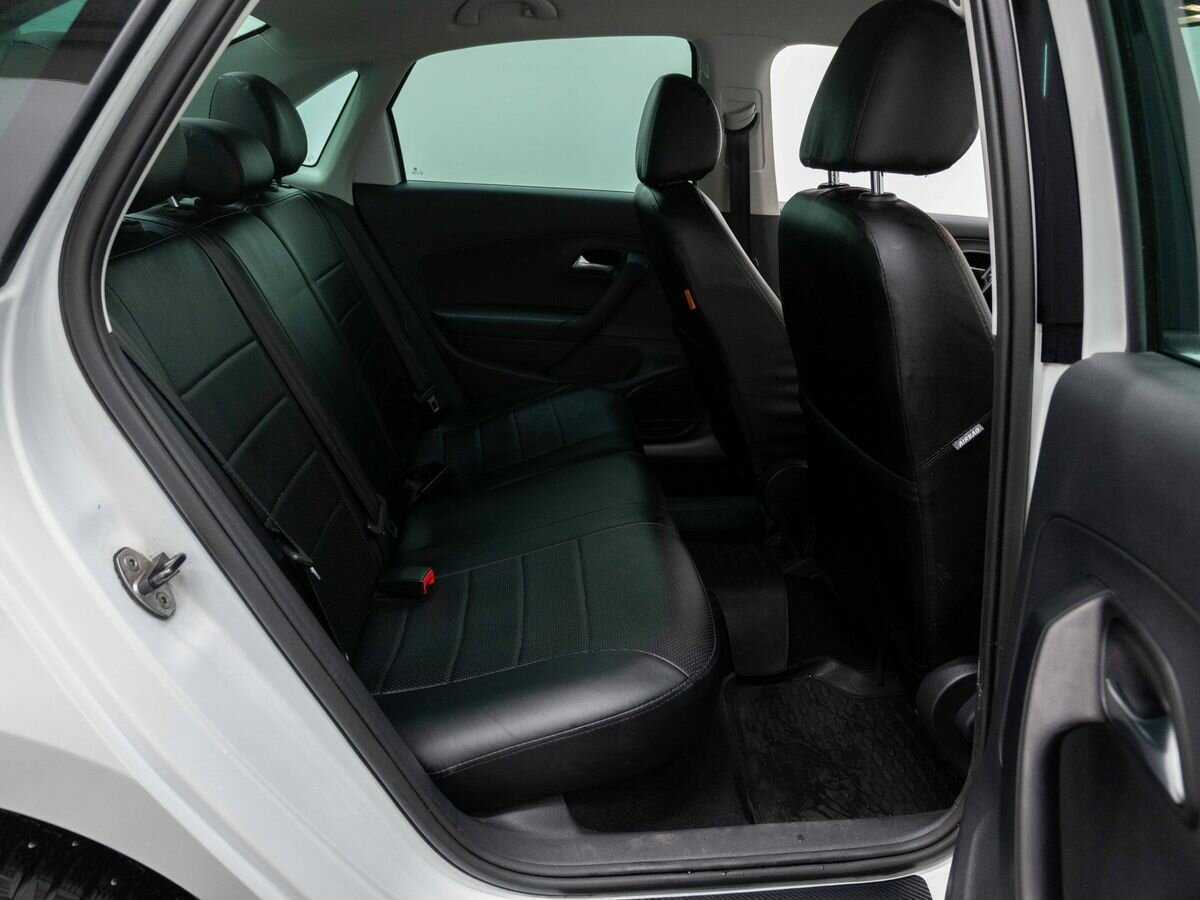 Volkswagen Polo с пробегом — 2020 год. Фото: #10