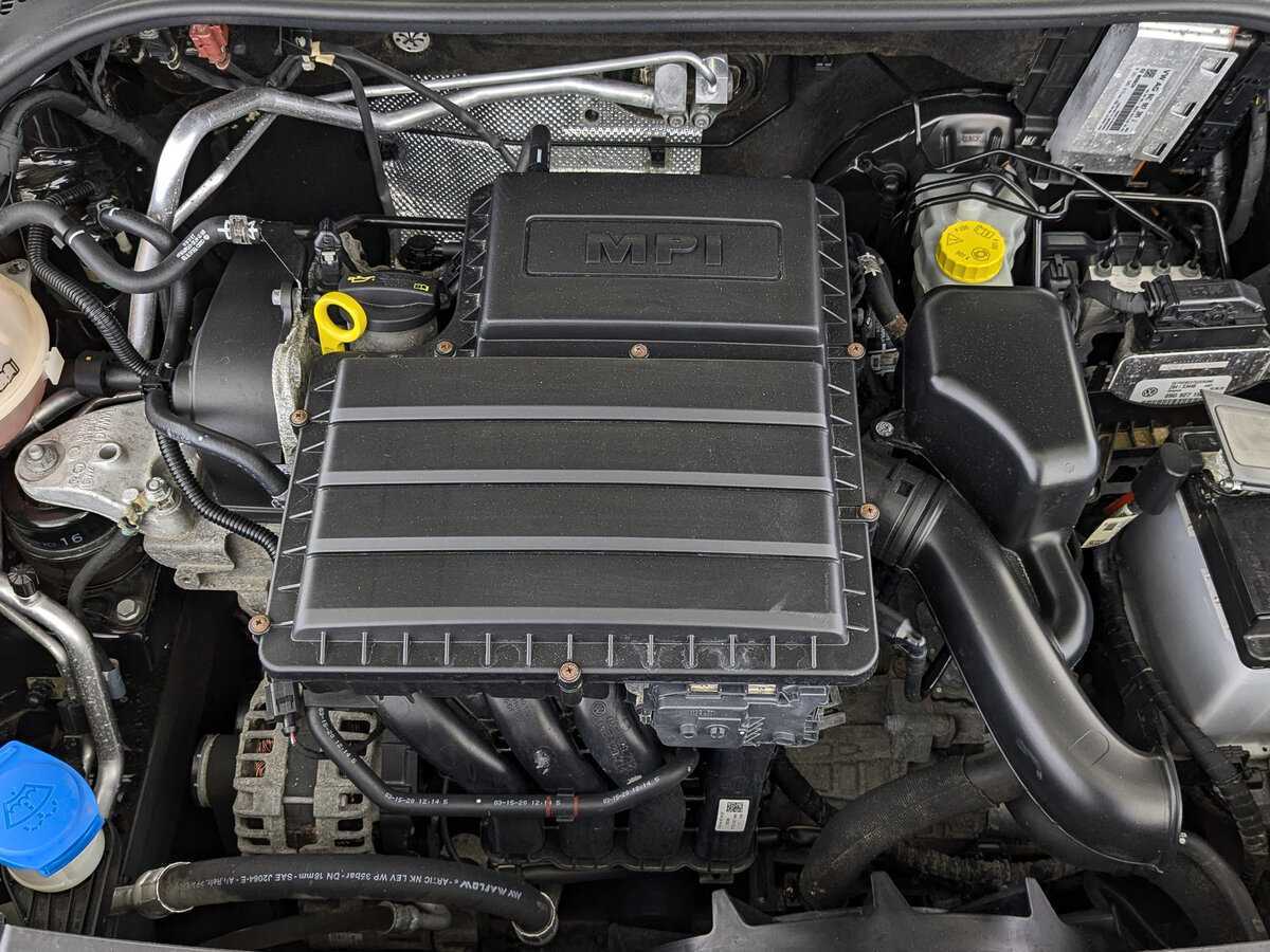 Volkswagen Polo с пробегом — 2020 год. Фото: #8