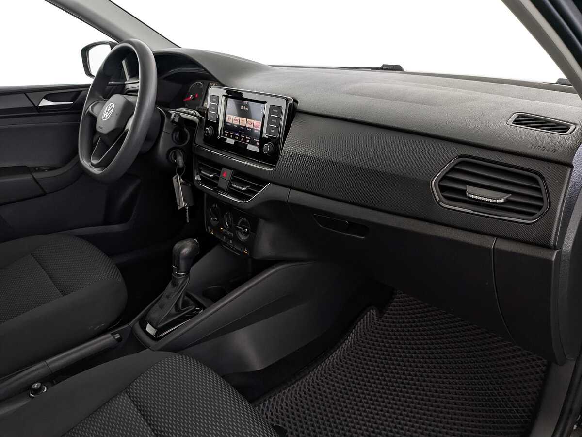 Volkswagen Polo с пробегом — 2020 год. Фото: #11