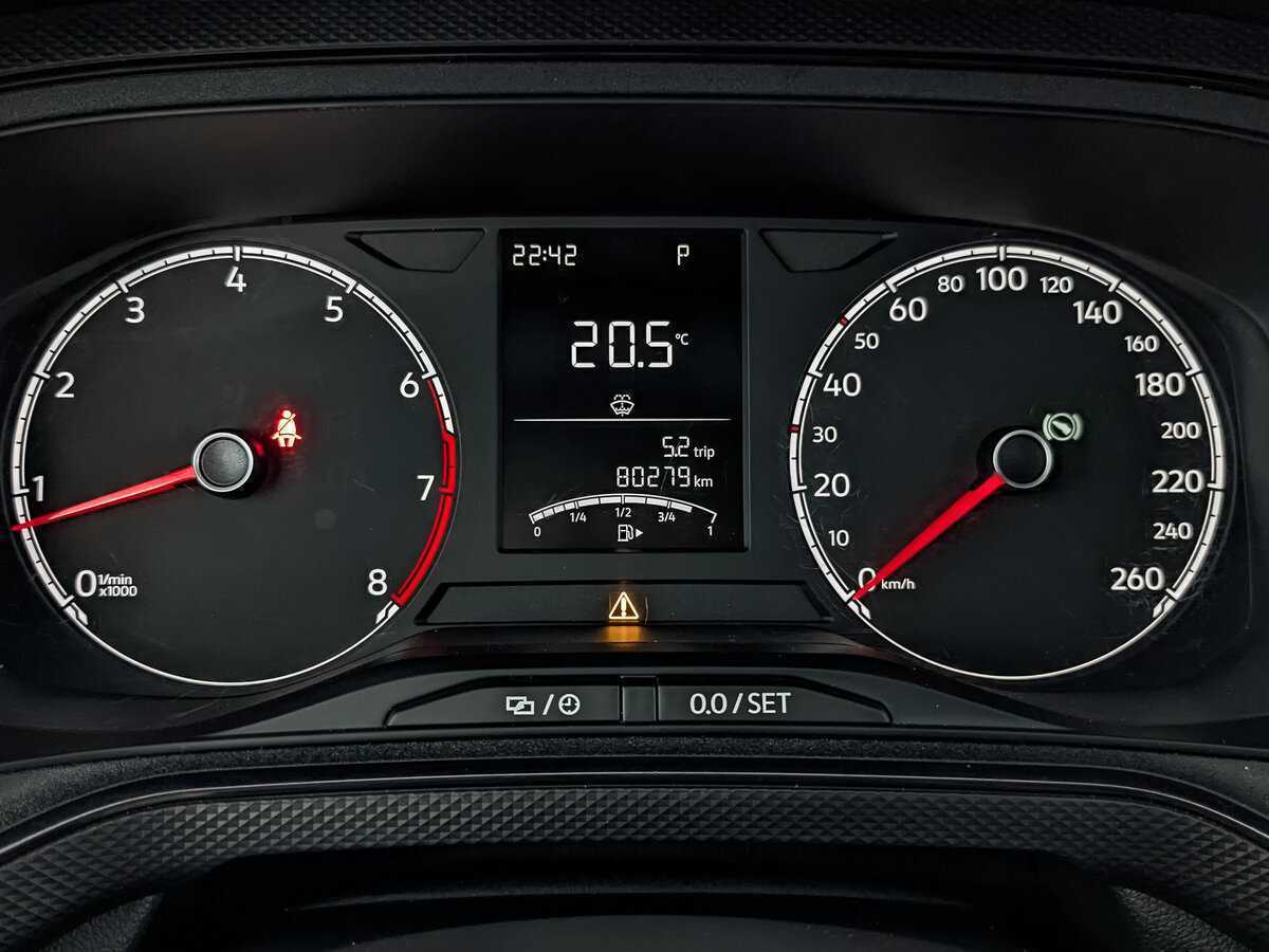 Volkswagen Polo с пробегом — 2020 год. Фото: #14