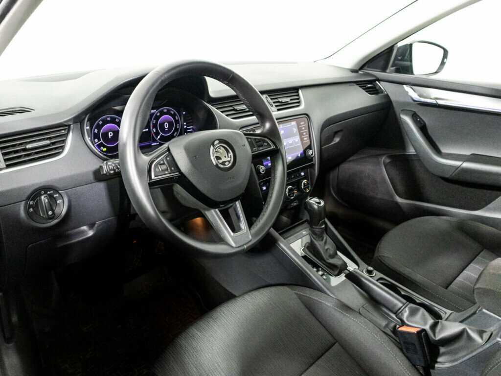 Skoda Octavia с пробегом — 2018 год. Фото: #10