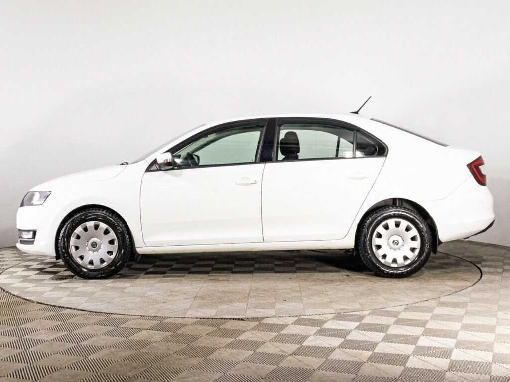 Skoda Rapid с пробегом — 2019 год. Фото: #7