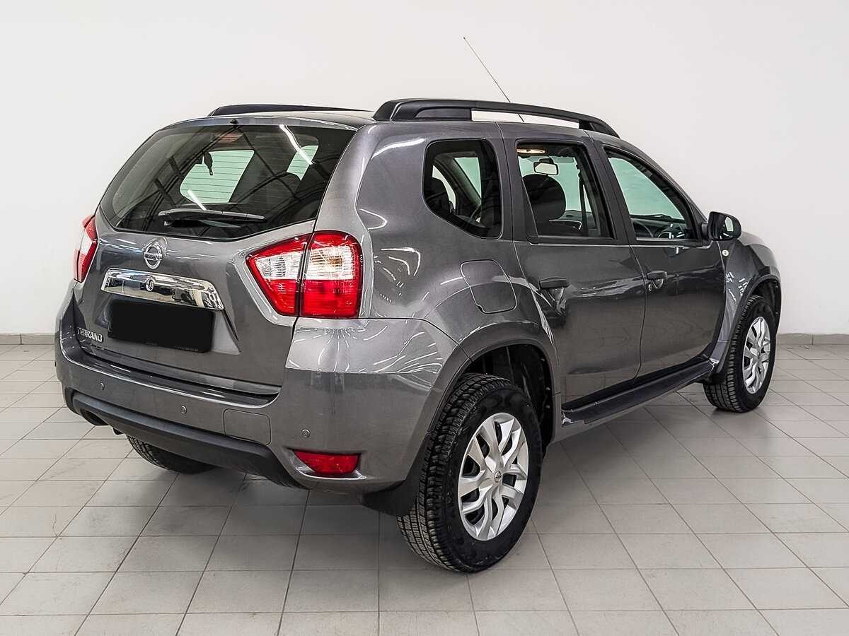 Nissan Terrano с пробегом — 2015 год. Фото: #4