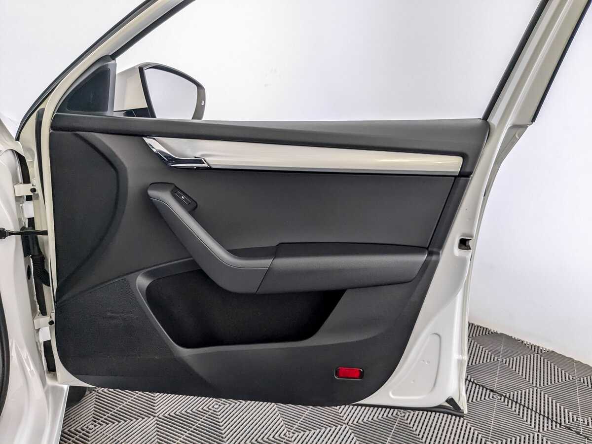 Skoda Octavia с пробегом — 2019 год. Фото: #23
