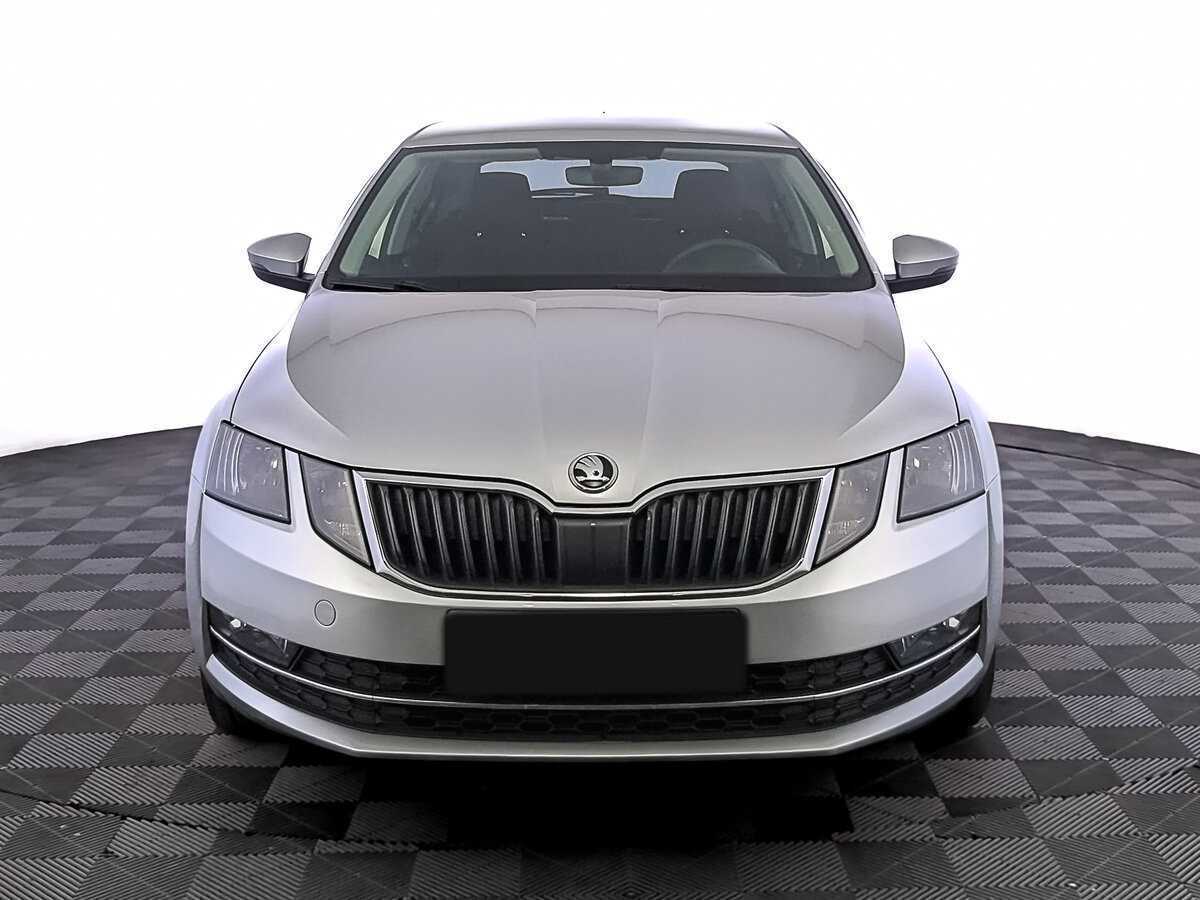Skoda Octavia с пробегом — 2018 год. Фото: #1