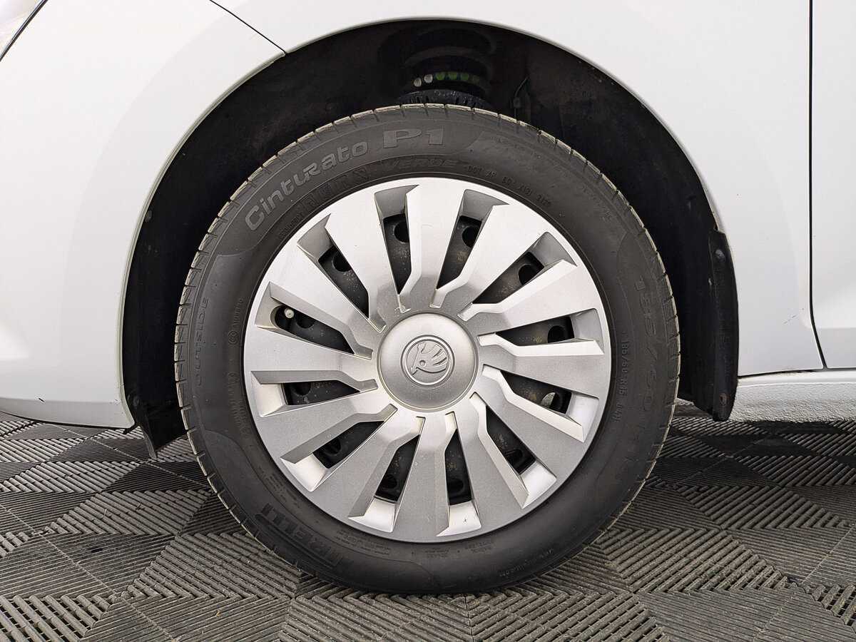 Skoda Rapid с пробегом — 2020 год. Фото: #10