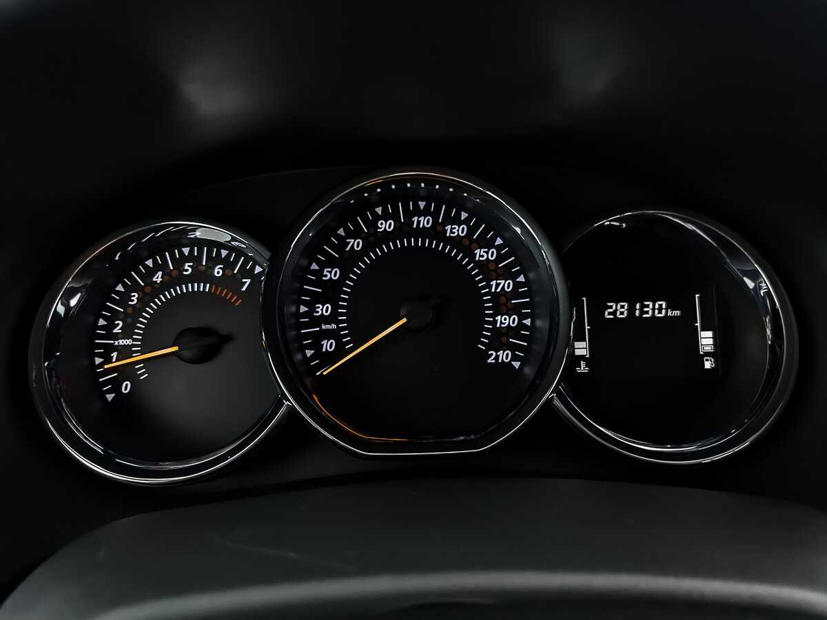 Renault Sandero с пробегом — 2022 год. Фото: #11