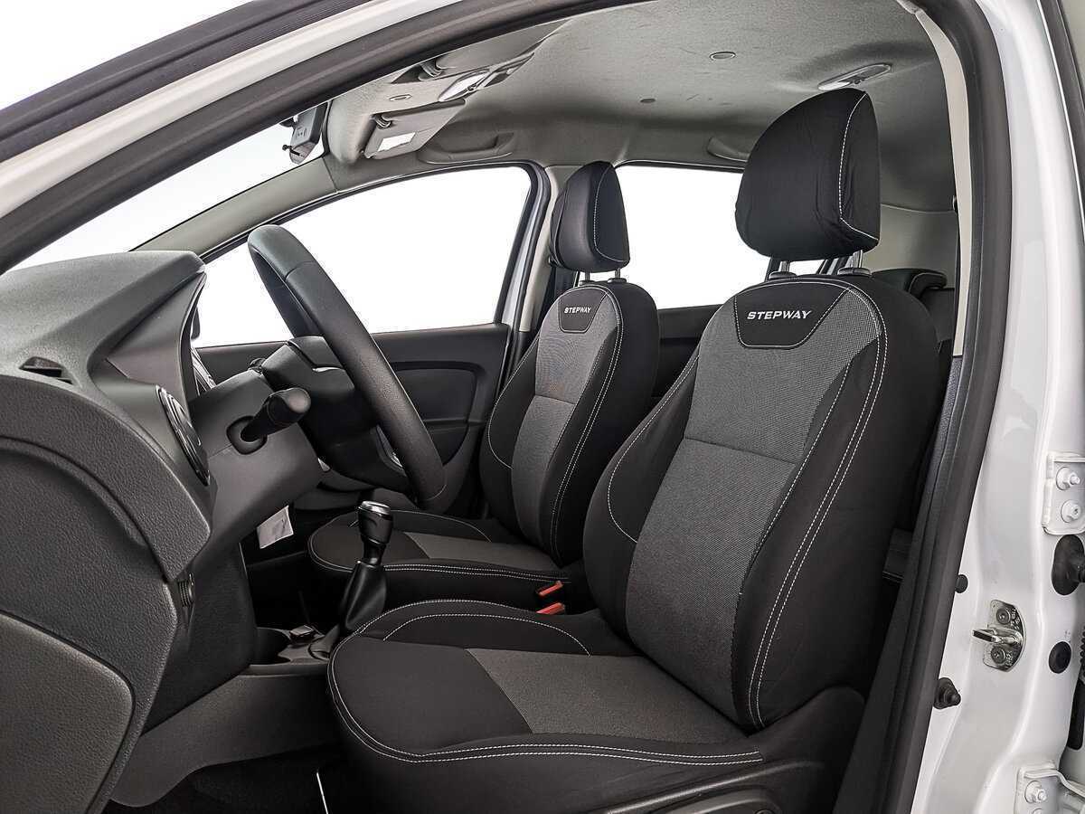 Renault Sandero с пробегом — 2022 год. Фото: #18