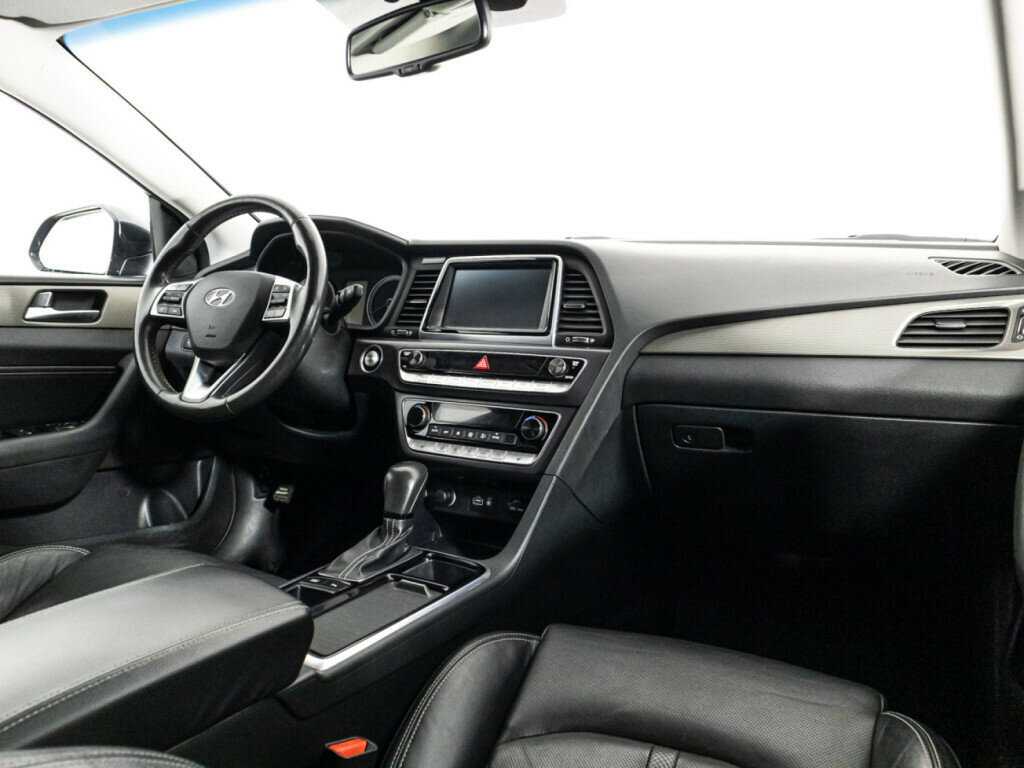 Hyundai Sonata с пробегом — 2019 год. Фото: #8