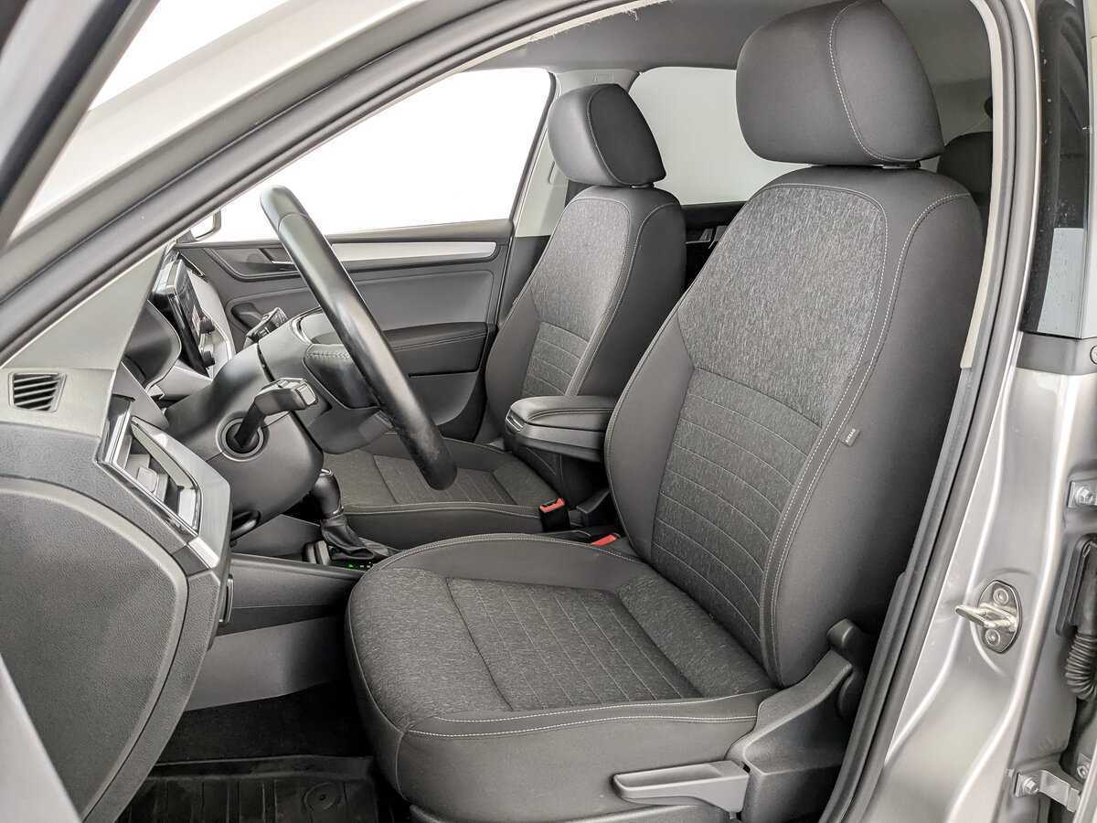 Skoda Rapid с пробегом — 2021 год. Фото: #18