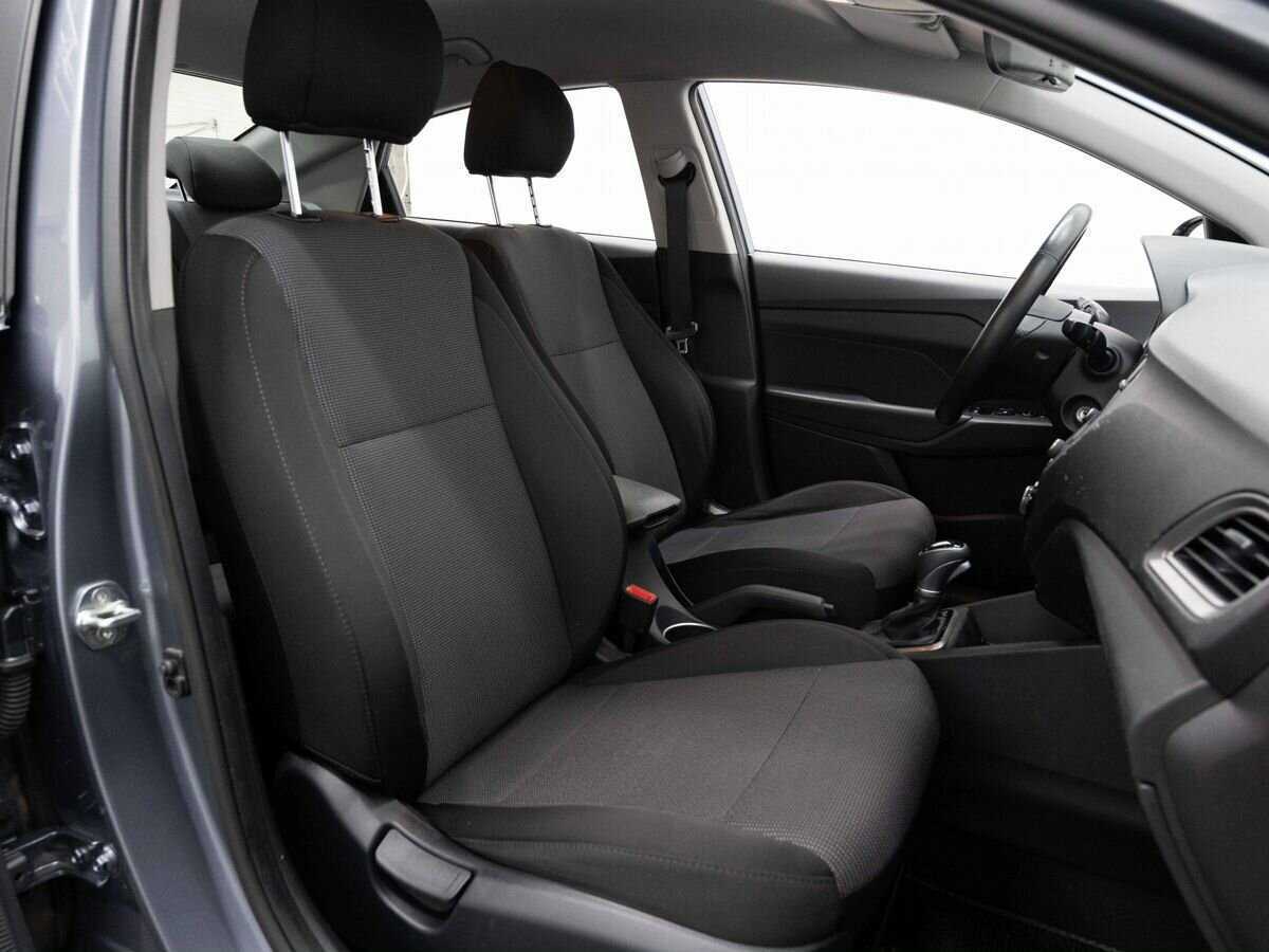 Hyundai Solaris с пробегом — 2019 год. Фото: #12