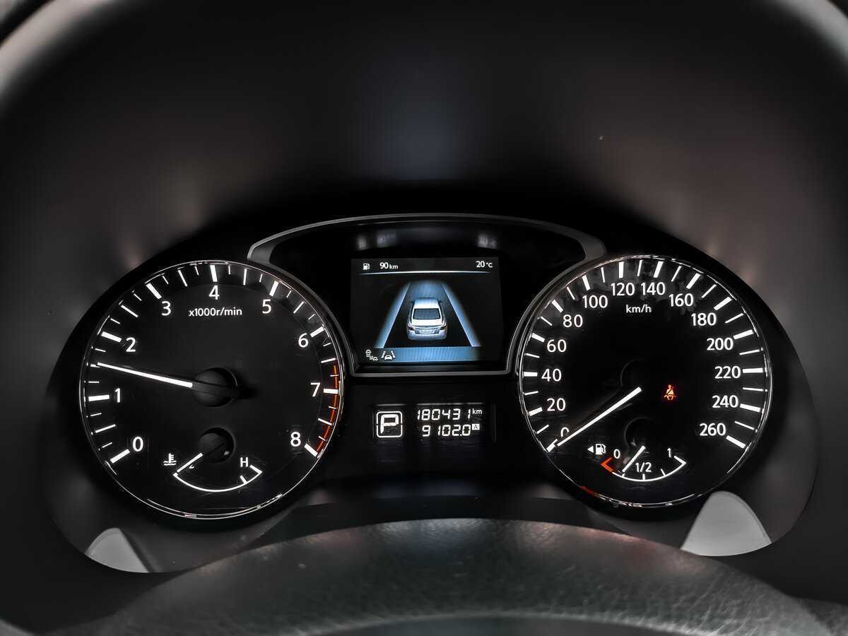 Nissan Teana с пробегом — 2014 год. Фото: #14