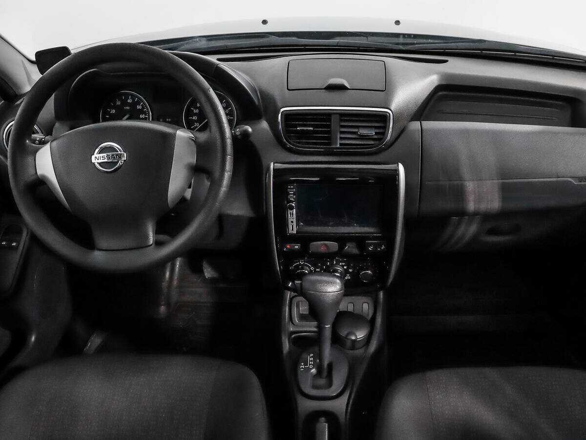 Nissan Terrano с пробегом — 2014 год. Фото: #11