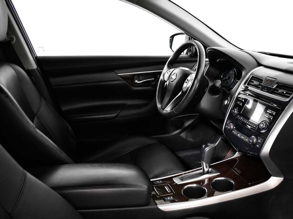 Nissan Teana с пробегом — 2014 год. Фото: #6