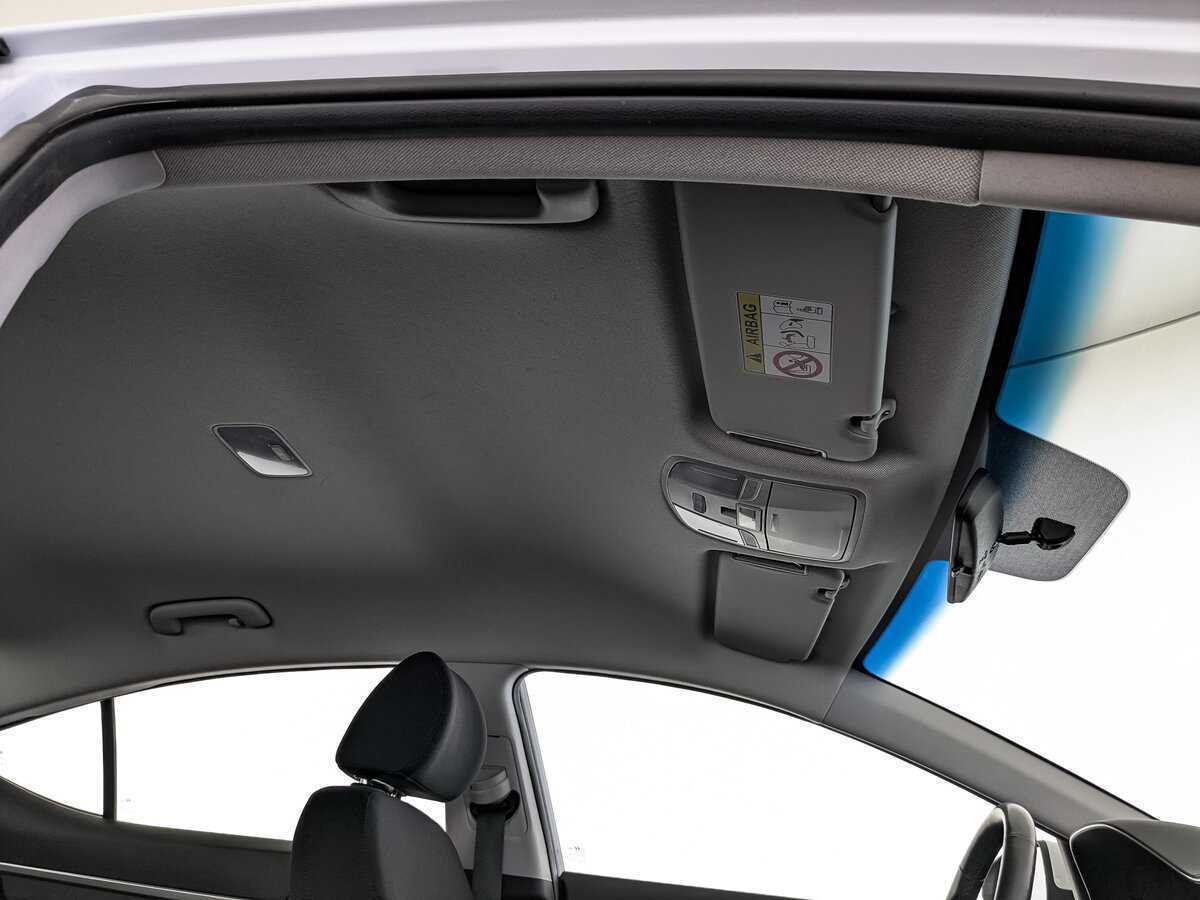 Hyundai Elantra с пробегом — 2019 год. Фото: #22