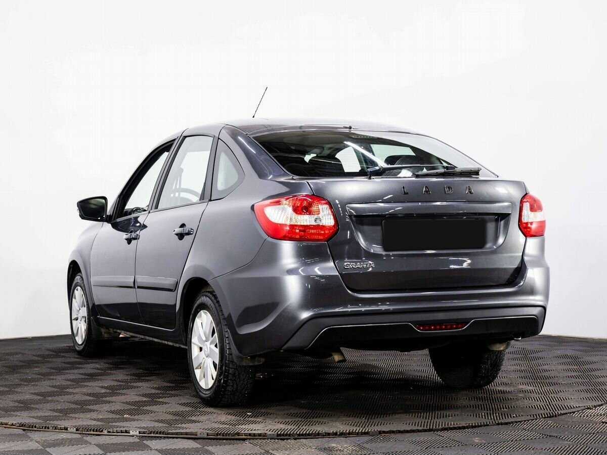 Lada (ВАЗ) Granta с пробегом — 2019 год. Фото: #3