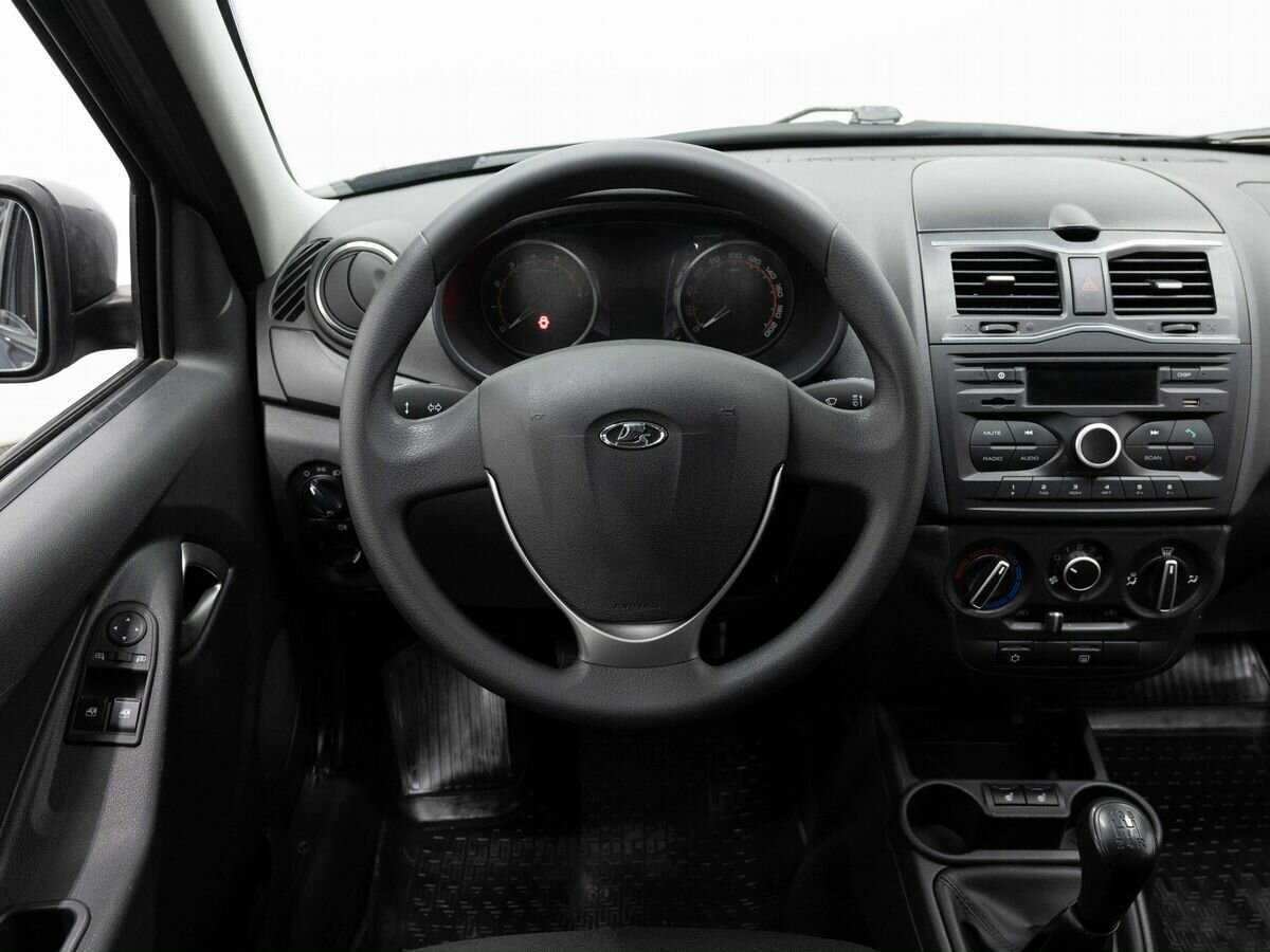 Lada (ВАЗ) Granta с пробегом — 2019 год. Фото: #13