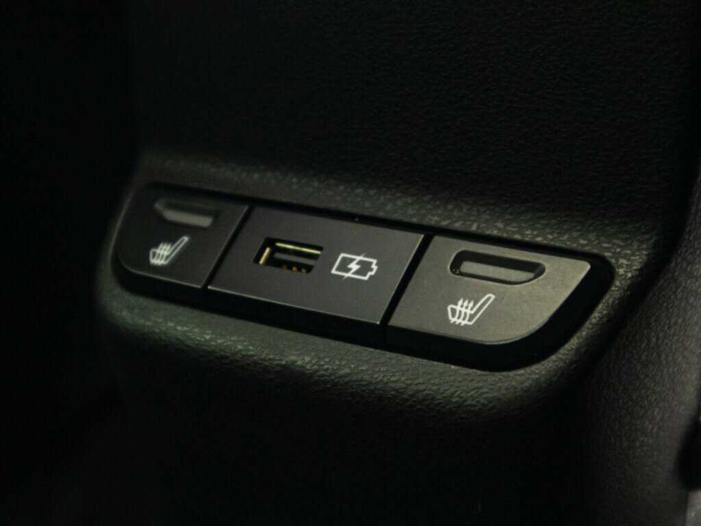 Lada (ВАЗ) Largus с пробегом — 2021 год. Фото: #19