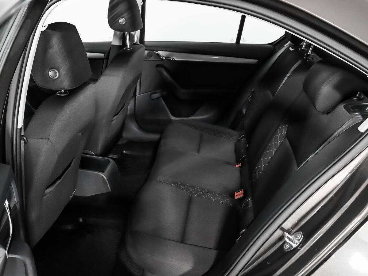 Skoda Octavia с пробегом — 2017 год. Фото: #9