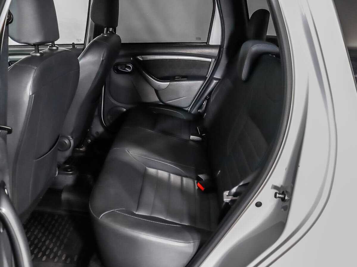 Renault Duster с пробегом — 2018 год. Фото: #9