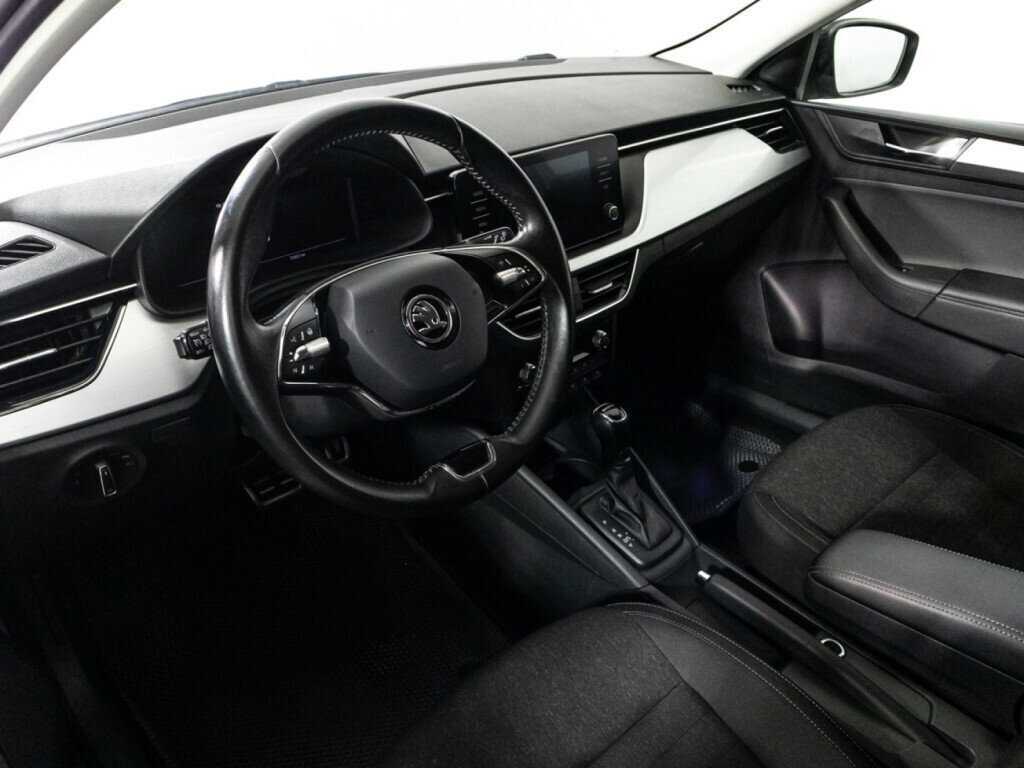 Skoda Rapid с пробегом — 2021 год. Фото: #10