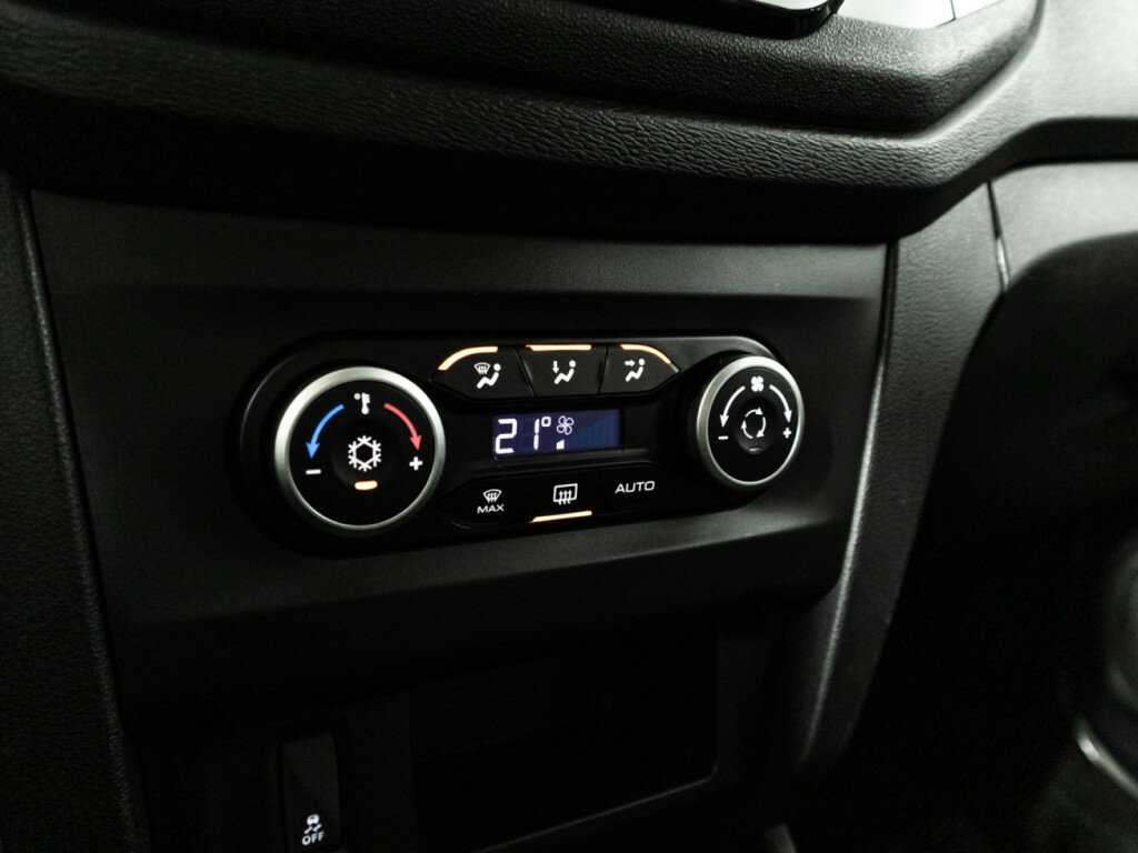 Lada (ВАЗ) XRAY с пробегом — 2019 год. Фото: #14