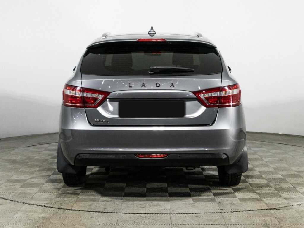 Lada (ВАЗ) Vesta с пробегом — 2019 год. Фото: #5