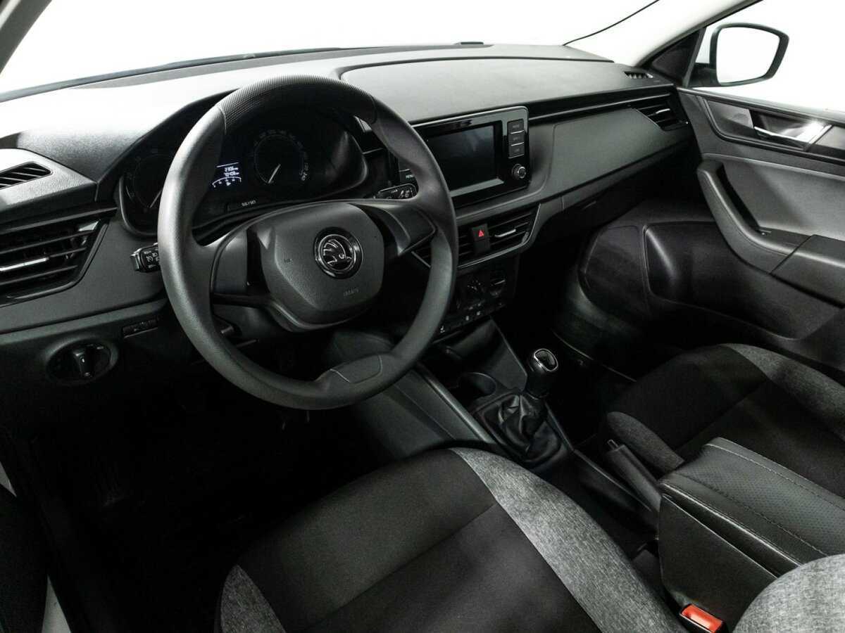 Skoda Rapid с пробегом — 2020 год. Фото: #10