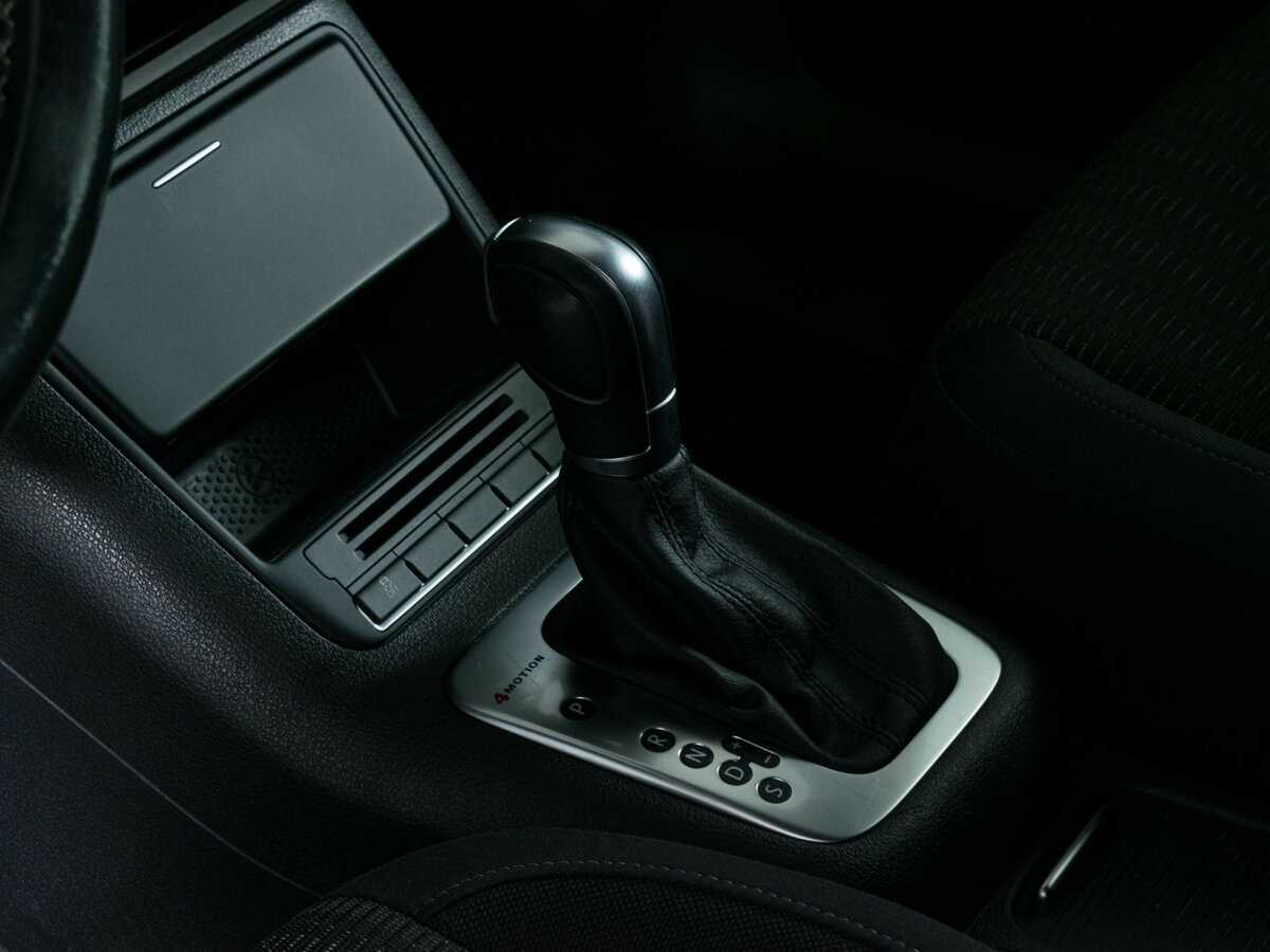 Volkswagen Tiguan с пробегом — 2015 год. Фото: #12