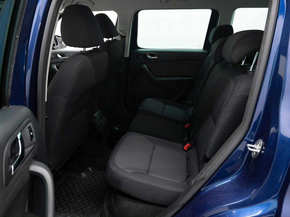 Skoda Yeti с пробегом — 2013 год. Фото: #8