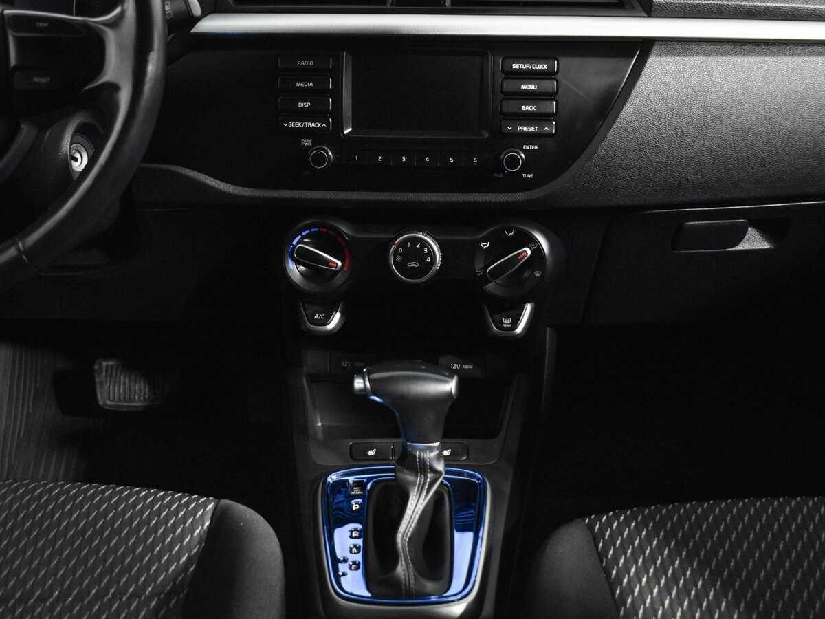 Kia Rio с пробегом — 2020 год. Фото: #13