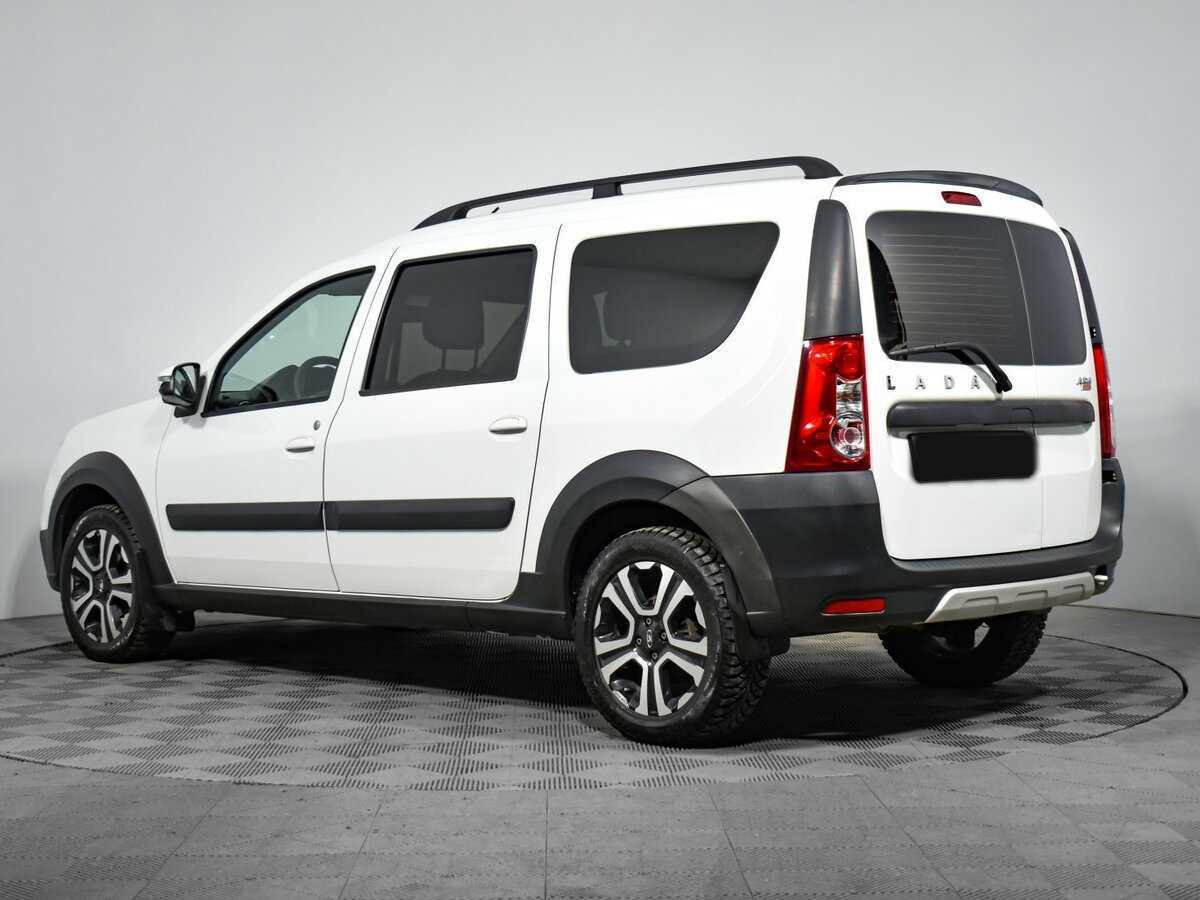 Lada (ВАЗ) Largus с пробегом — 2021 год. Фото: #5