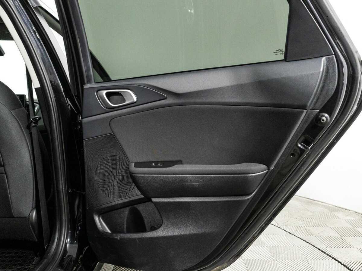 Kia Ceed с пробегом — 2021 год. Фото: #25