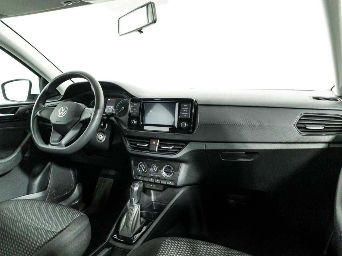 Volkswagen Polo с пробегом — 2020 год. Фото: #8