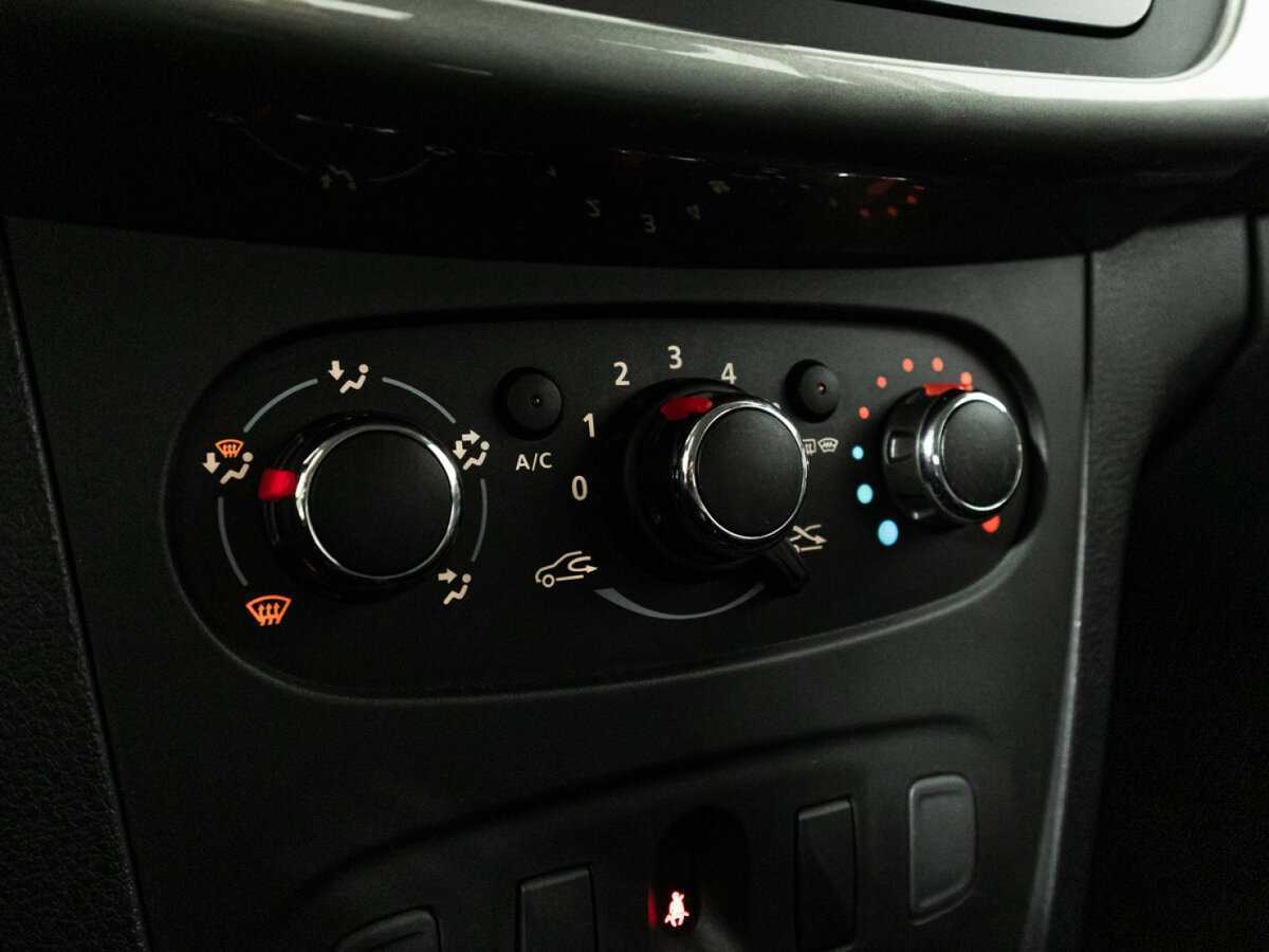 Renault Sandero с пробегом — 2022 год. Фото: #13