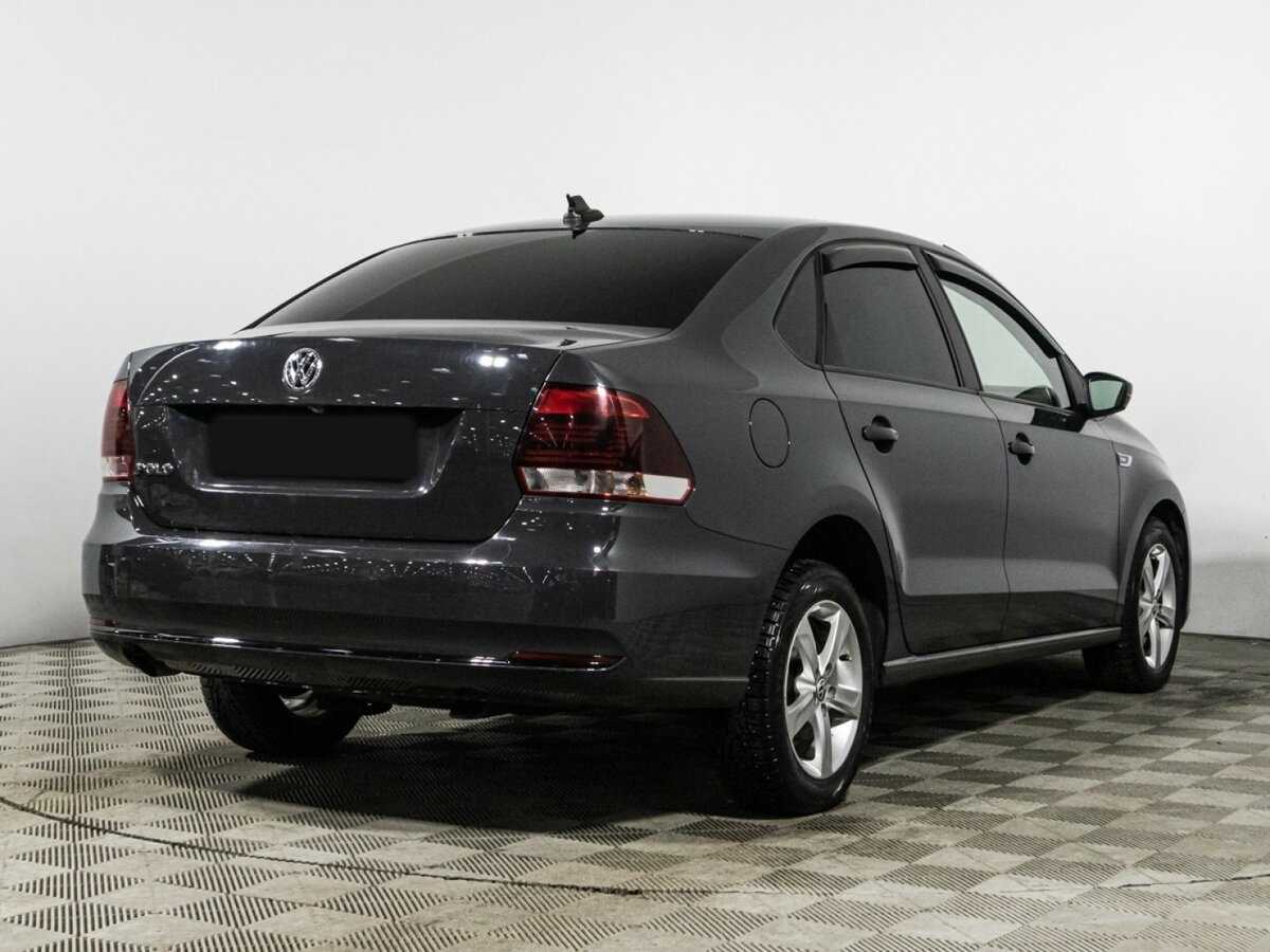 Volkswagen Polo с пробегом — 2018 год. Фото: #4