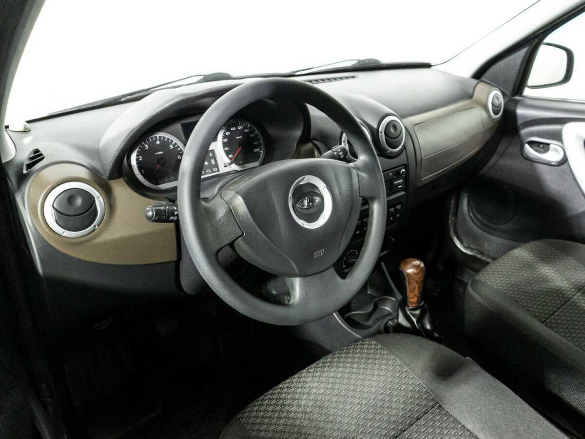 Lada (ВАЗ) Largus с пробегом — 2018 год. Фото: #10