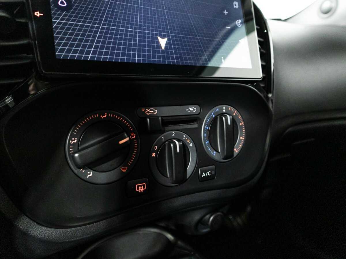 Nissan Juke с пробегом — 2015 год. Фото: #16