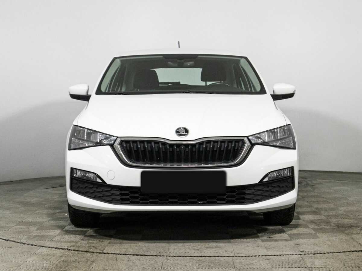 Skoda Rapid с пробегом — 2021 год. Фото: #1