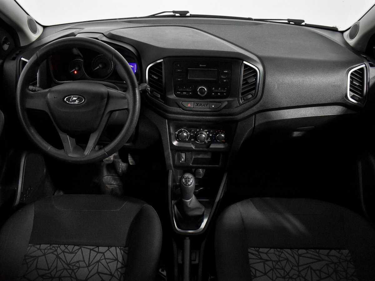 Lada (ВАЗ) XRAY с пробегом — 2018 год. Фото: #17