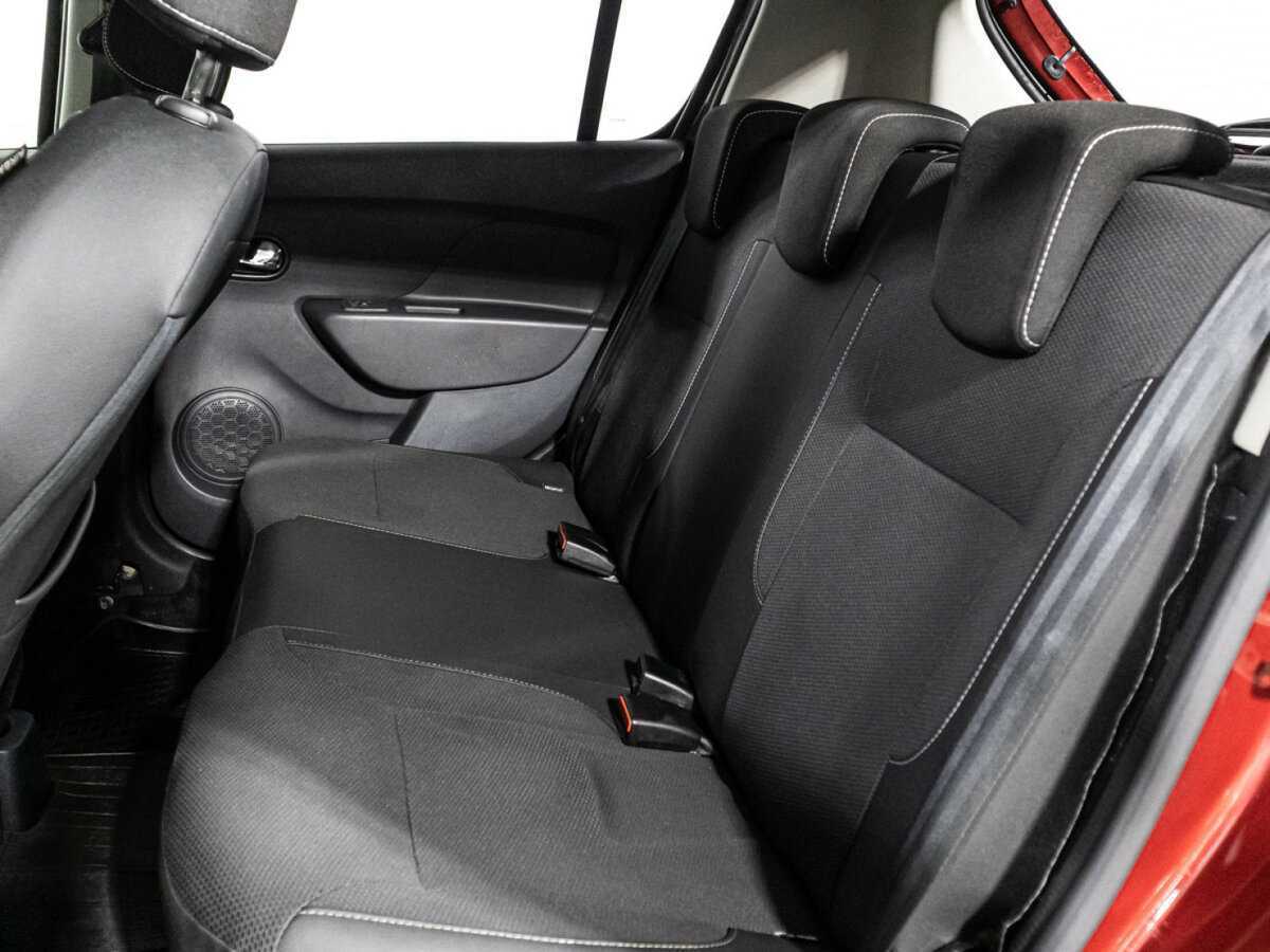 Renault Sandero с пробегом — 2020 год. Фото: #9