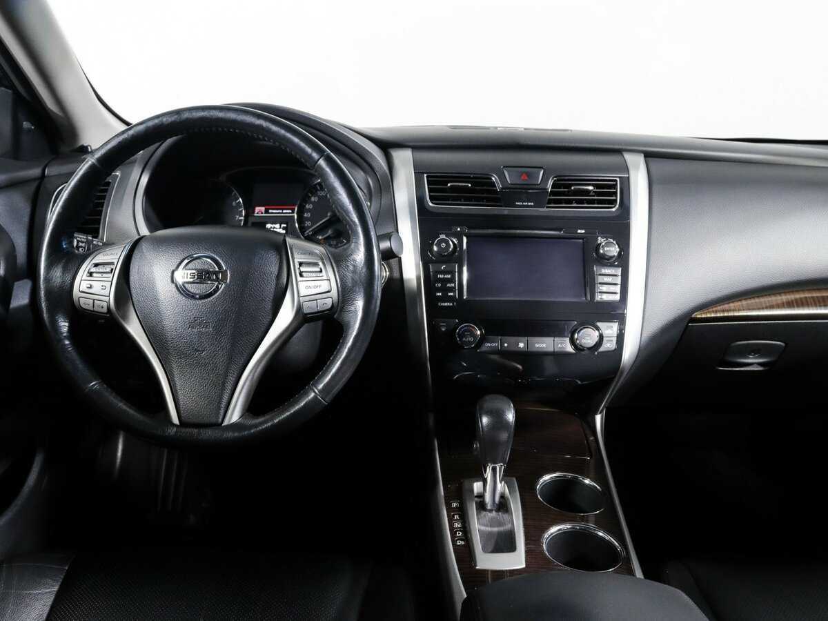 Nissan Teana с пробегом — 2015 год. Фото: #8